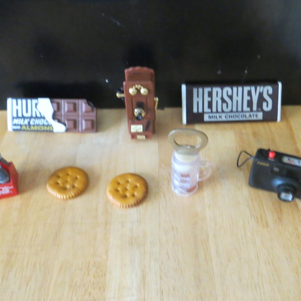 0415E Set of 8 Fun Refrigerator Magnets - Hersheys, Coke, and More!